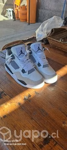 Jordan retro 4 - Imagen 4