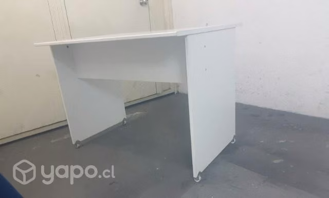 Escritorio de madera - Imagen 4
