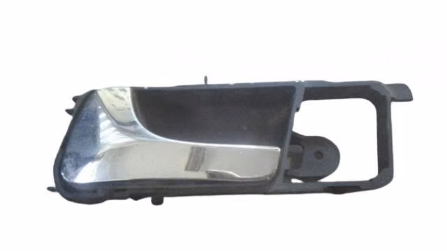 Manilla puerta trasera lh chevrolet optra 04/14