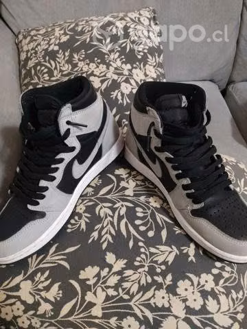 Jordan Retro 1 Shadow 2.0 41 /8us - Imagen 3