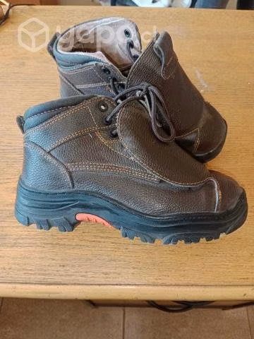 Zapato de seguridad punta de fierro