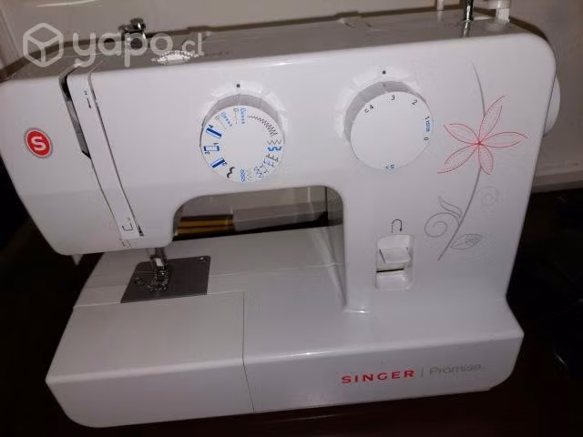 Maquina de coser Singer