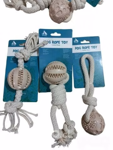 Pelota mordedora con cuerda para perros