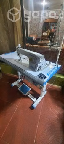 Máquina de coser