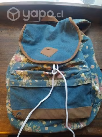 Mochilas y bananos