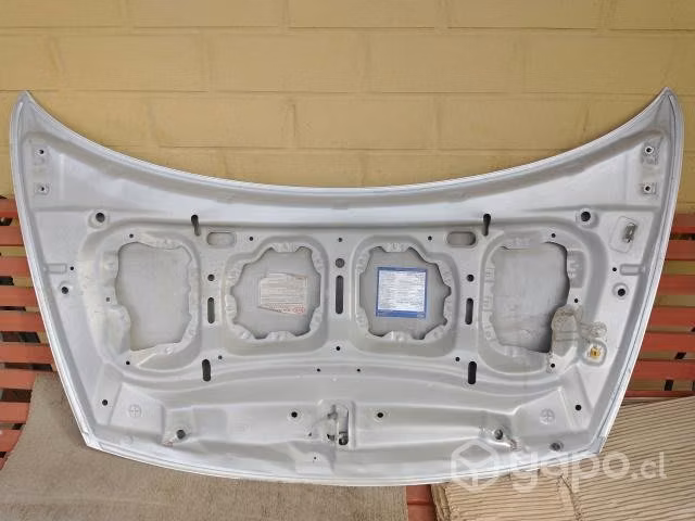 Puerta y capot Kia rio 5
