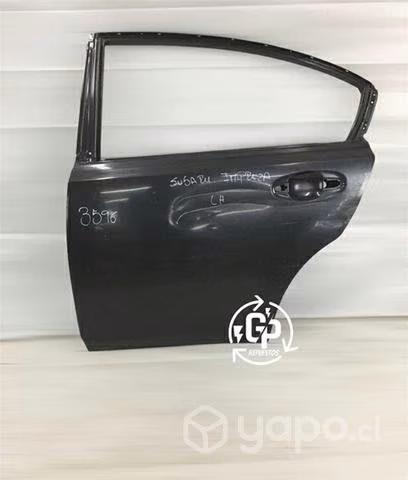 Puerta trasera lh subaru impreza