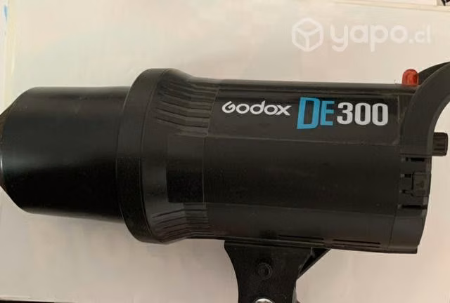 Flash Godox DE300
