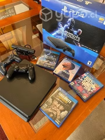 Playstation 4 - PS4 slim