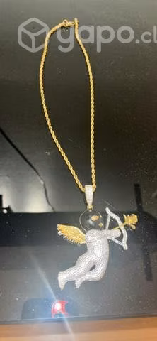 Colgante con diamantes labs y retoques de oro