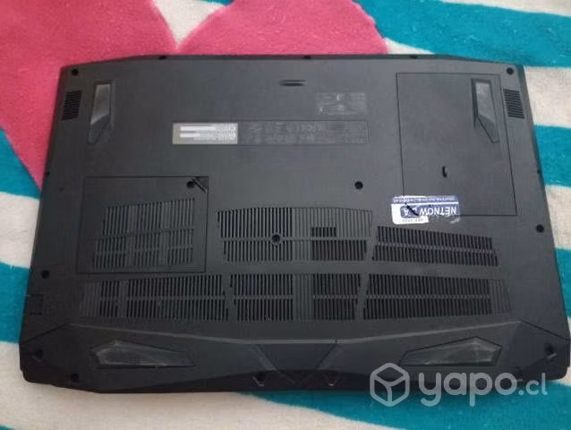 Laptop Acer Nitro 5 - Imagen 2