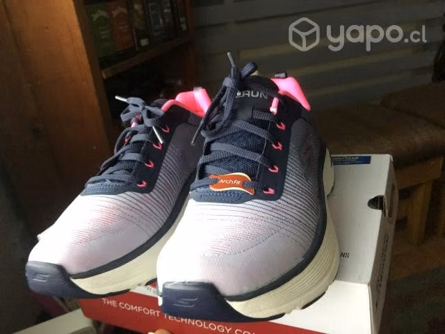 Zapatillas nuevas - Imagen 2