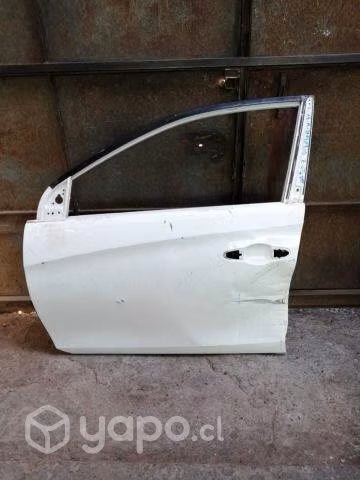 Puerta delantera izquierda yaris e 2018-2021 orig