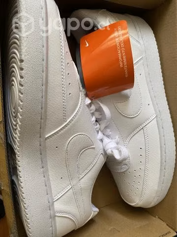 Zaptillas nike y puma