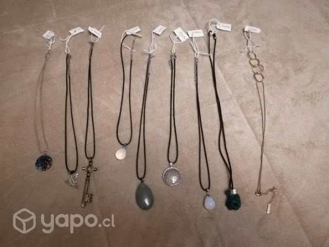 Collares piedras