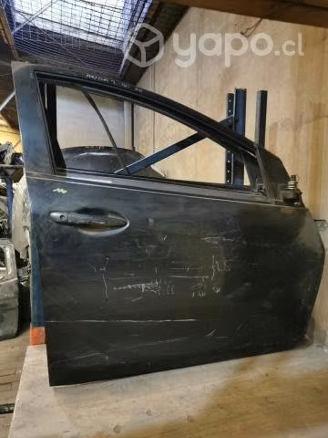 Puerta delantera LH Mazda 2 2010 0