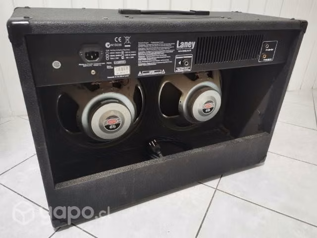 Amplificador para Guitarra Laney 120R Twin
