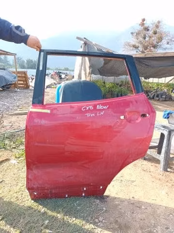 Puerta Trasera Izquierda Mazda CX-5 2017