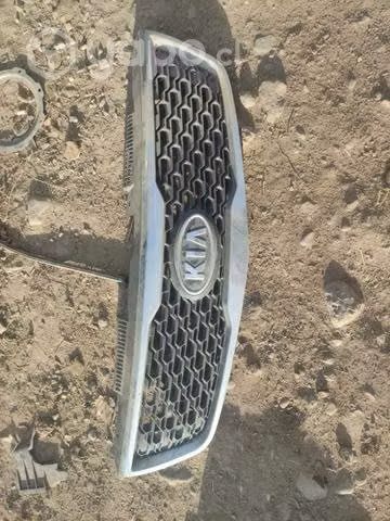 Máscara Kia Cerato C 2010