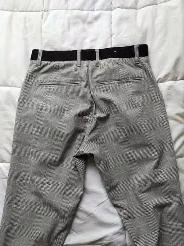 Pantalón zara