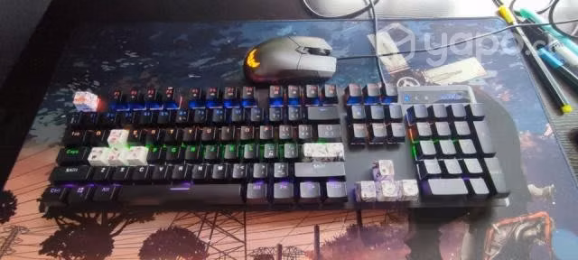 Pc gamer + pantalla + mouse y teclado - Imagen 3