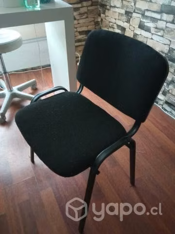 Silla negra