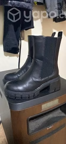 Botin negro 35