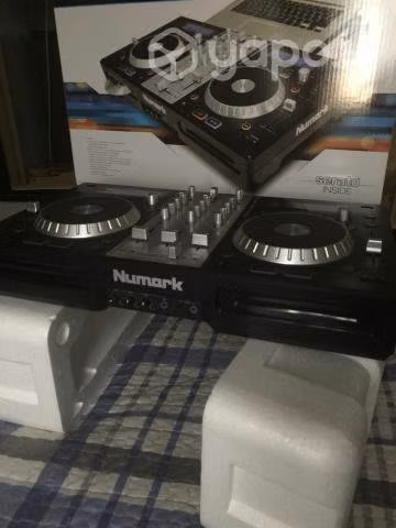 CONTROLADOR NUMARK mixdeck express