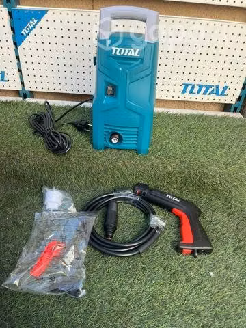 Hidrolavadora TOTAL 1200w 220v