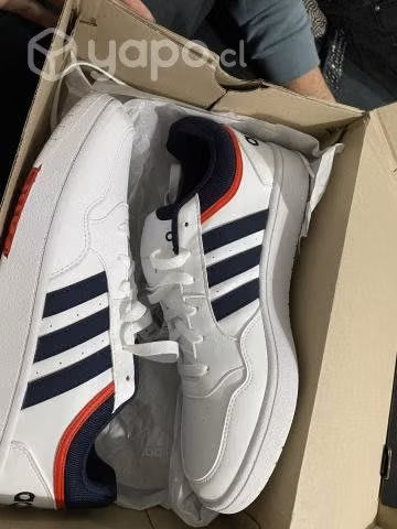 Zapatillas nuevas 42.5