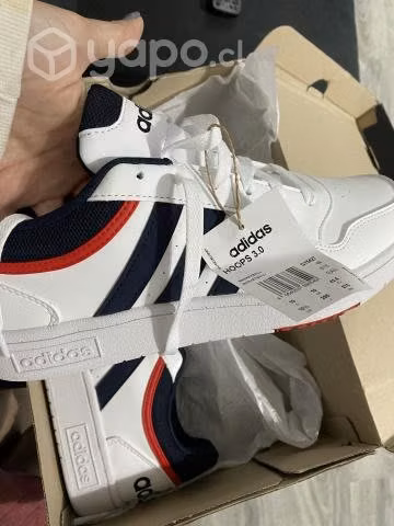 Zapatillas nuevas 42.5