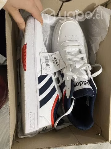 Zapatillas nuevas 42.5