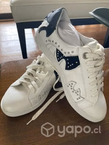 Zapatillas Foster nuevas