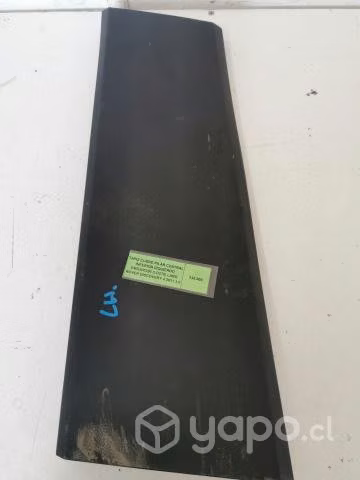 Tapiz Cubre Pilar Central Inf izq (270) Land Rover