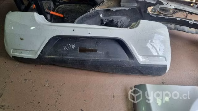 Parachoque trasero de chevrolet onix