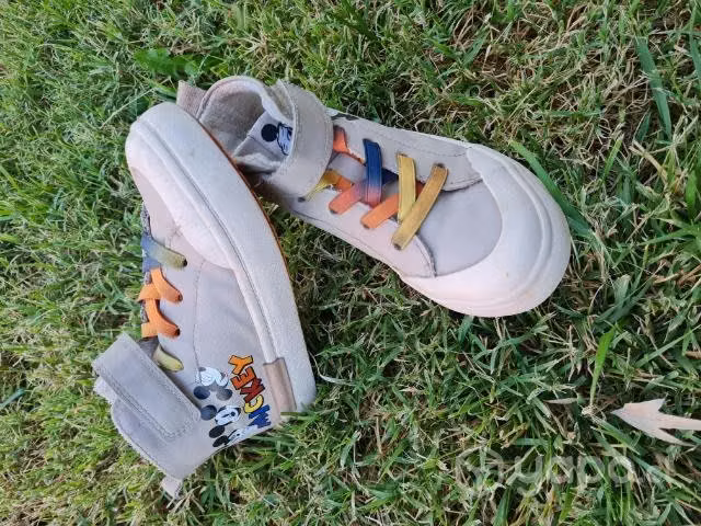 Zapatillas mickey - Imagen 2