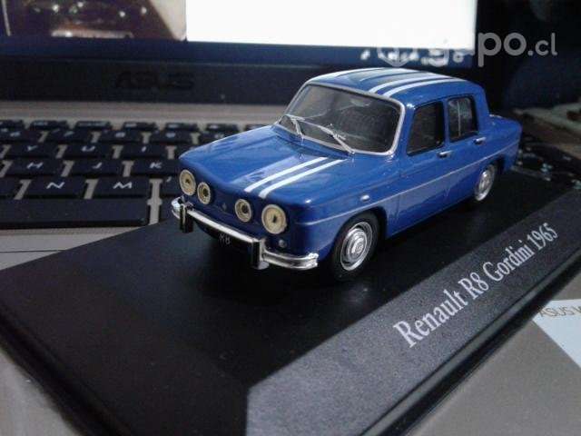 Auto de colección renault 8 a escala - Imagen 4