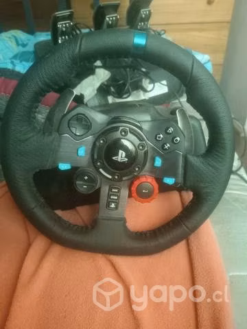 Volante y pedales