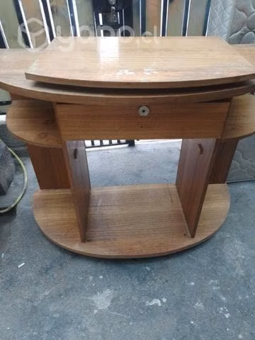 Mueble para televisión en buenas condiciones