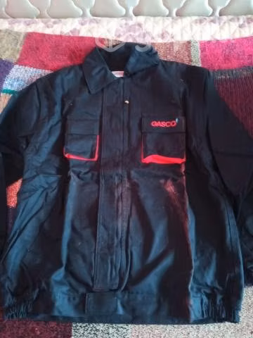 Ropa trabajo con logo empresa