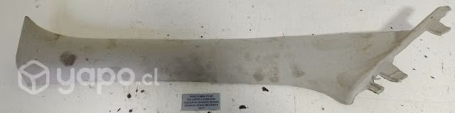 Tapiz Cubre Pilar Delantero Superior Izquierdo