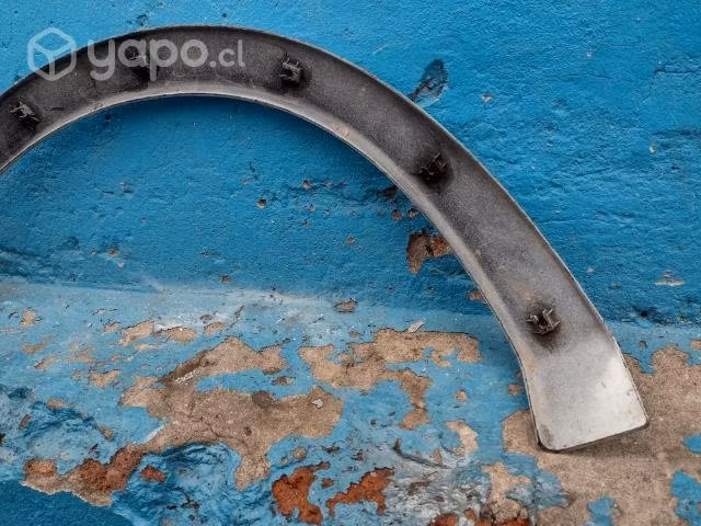 Moldura tras izq Chevrolet Corsa pickup 1998-2004 - Imagen 4