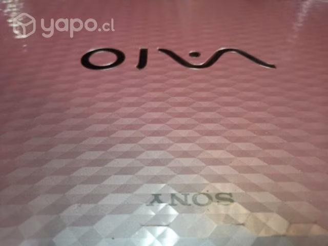 Notebook sony vaio rosado - Imagen 3