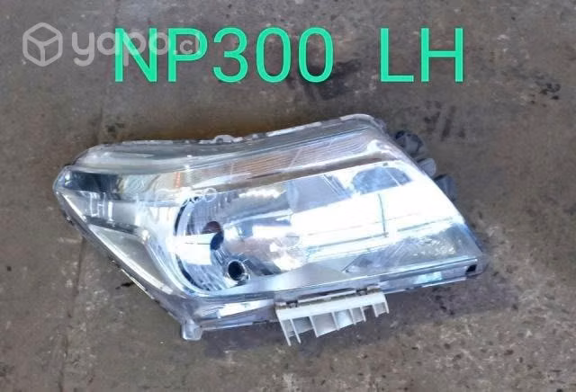 Optico izquierdo Nissan Np300
