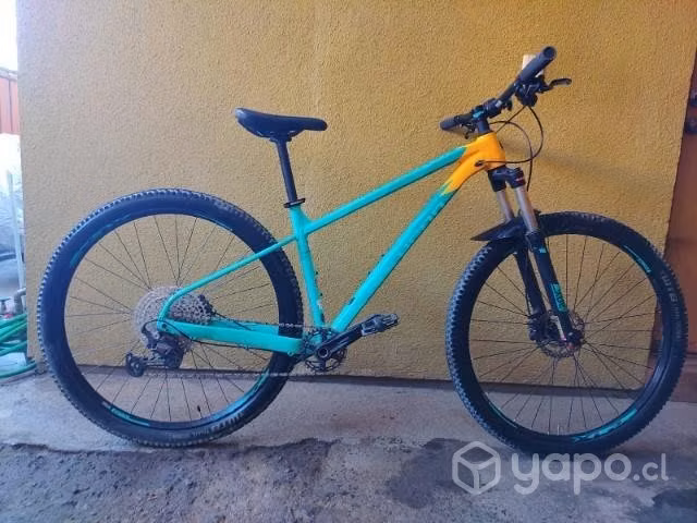 Bicicleta polygon XTRADA 7