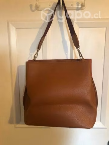 Cartera bicolor Benetton