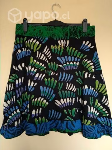 Falda Desigual. Talla XL - Imagen 2