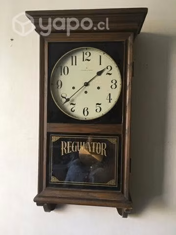 Reloj marca REGULATOR HAMILTON
