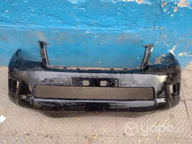 Parachoque del Toyota Prado 2011-2014