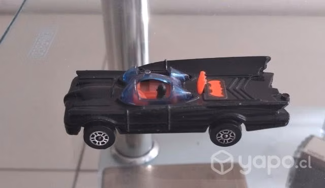 Batimovil Corgi